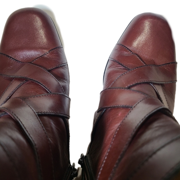 CHRISTIAN LOUBOUTIN Brown Strapped, Buckled & Zip Moto Block Heel XLNT 36.5 - Picture 6 of 7